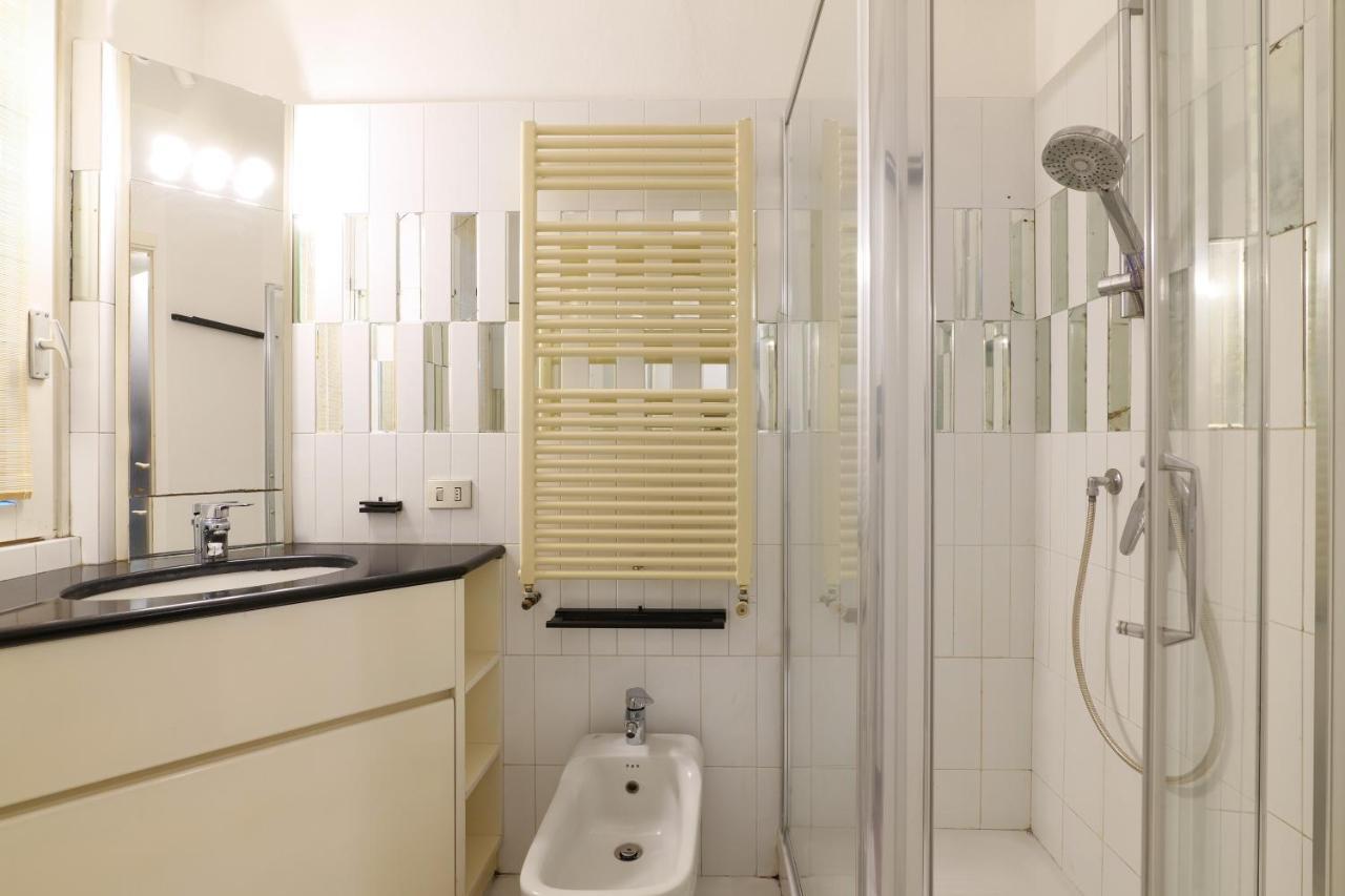Elegant Terrace Suite Milano Exterior foto