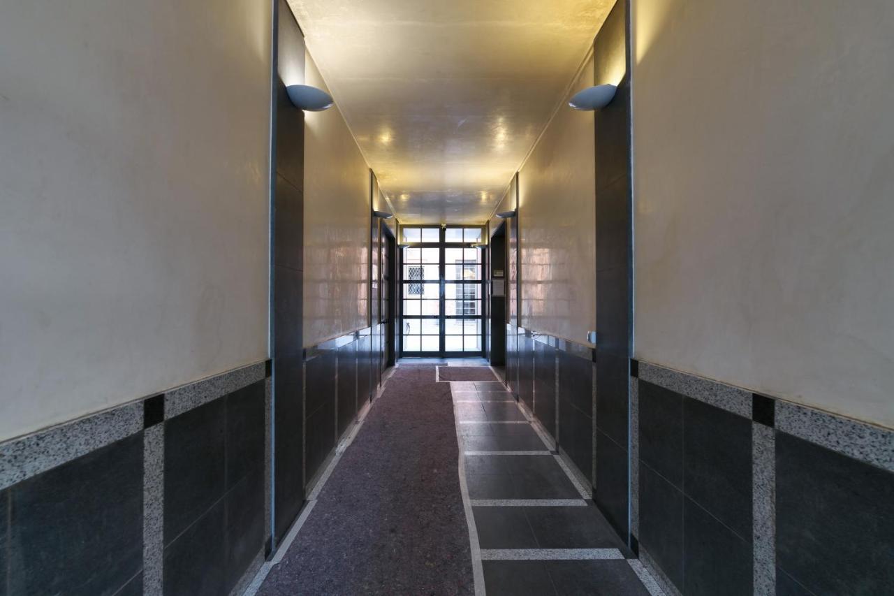 Elegant Terrace Suite Milano Exterior foto